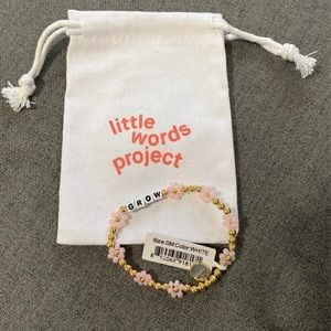 BNWT Little Words Project Grow bracelet